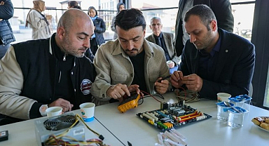 İlkadım’da Elektronik Atıklar Tamirle Hayat Buldu!