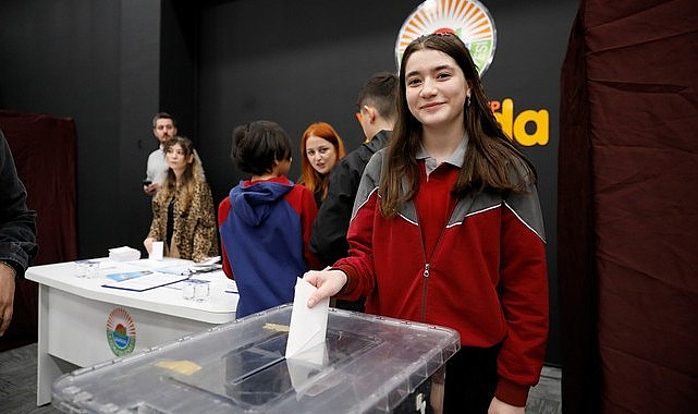 İlkadım Kent Konseyi Çocuk Meclisi'nde Seçim Heyecanı!