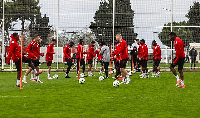 Samsunspor’da AEK Athens Hazırlıkları Tüm Hızıyla Sürüyor!