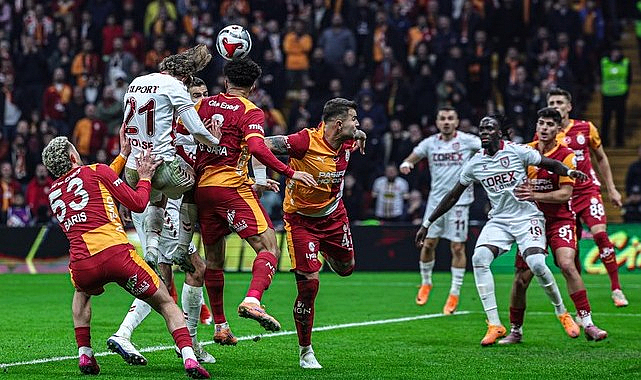 Samsunspor, Galatasaray'a Değil VAR'a Yenildi!