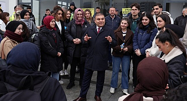 Sezgin Aydın, Mimarlık Öğrencileriyle Tecrübelerini Sahada Paylaştı!