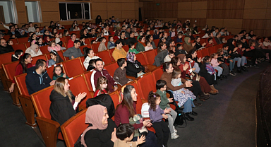 Büyükşehir İle Yarıyıla Özel 'Tatil Sahnesi'!