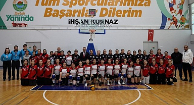 İlkadım Belediyesi Geleceğin Şampiyonlarını Her Alanda Destekliyor!