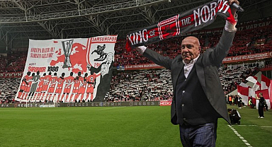 Samsunspor Başkanı Yüksel Yıldırım'dan Taraftara Mesaj! 'Kırgınlıkları Stadın Kapısında Bırakın!'