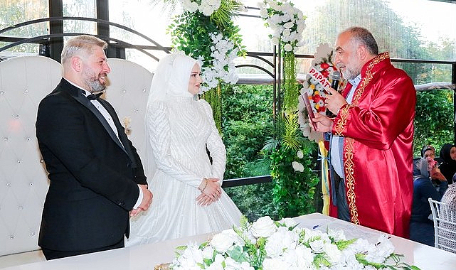 Başkan Sandıkçı'dan Bir Müjde Daha! Nikâh Ücret Desteği Devam Ediyor…