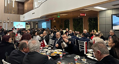 SAMSİAD İftarında Şehrin Yapı Taşları Aynı Sofrada!