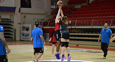 Samsun’da Basketbol Heyecanı: Zorlu Koleji, Burhaniye Belediyespor’u Ağırlıyor! 