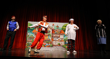 8'inci Samsun Uluslararası Tiyatro Festivali Başladı!