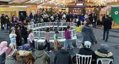 Büyükşehir’in Bayram Sokağı Yoğun İlgi Görüyor!