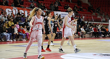 Samsun’da Nefes Kesen Mücadele! Zorlu Koleji Samsun Basketbol Evinde Güldü!