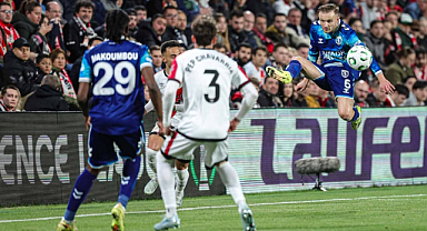 Samsunspor'dan Avrupa'ya Buruk Veda!  1-0'lık Galibiyet Yetmedi!