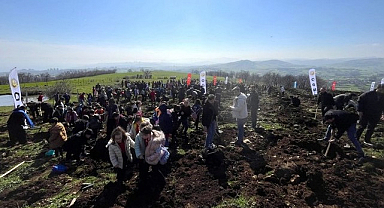 Büyükoyumca’da 'Bir Nefes Bin Fidan' Etkinliğiyle Geleceğe Umut Ekildi!