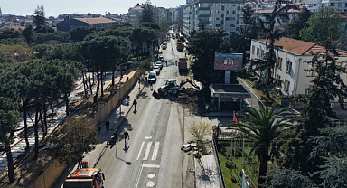 İstiklal Caddesi’nde Asfalt ve Kaldırım Çalışmalarına Başlandı!