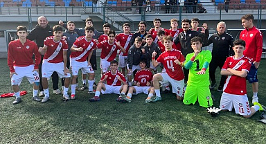 Kadıköyspor U16 Trabzon'da Gol Yemeden 3’te 3 Yaptı!