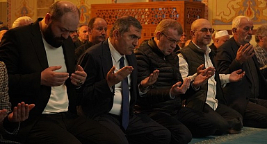 MHP Samsun’da Başbuğ Alparslan Türkeş Dualarla Anıldı!