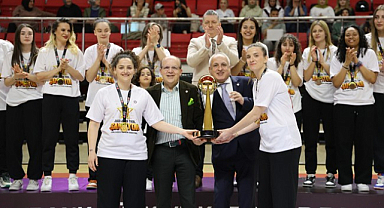 Samsun’un Gururu Zorlu Koleji Samsun Basketbol Şampiyonluk Kupasına Kavuştu!