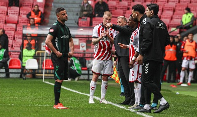 Samsunspor Teknik Direktörü Fink, Konyaspor Beraberliğini Değerlendirdi!