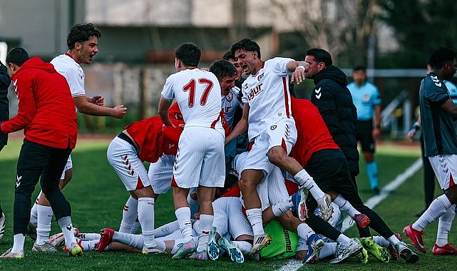 Samsunspor U19 Adım Adım Zirveye Yürüyor!