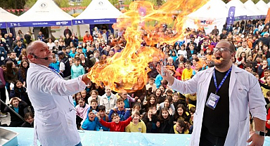 BİLİMFEST’in İlk Günü Yoğun Katılımla Dolu Dolu Geçti!