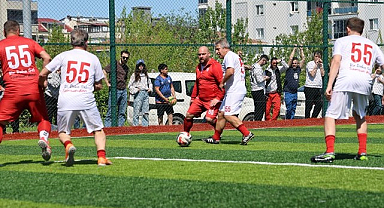 Efsane Futbolculardan 19 Mayıs’a Özel  Futbol Şöleni!