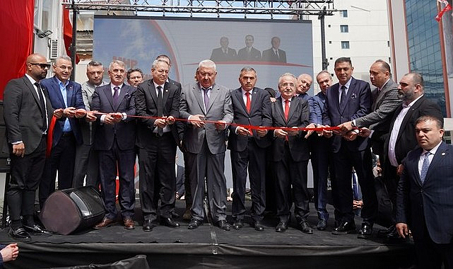MHP Samsun'da Miting Gibi Açılış!