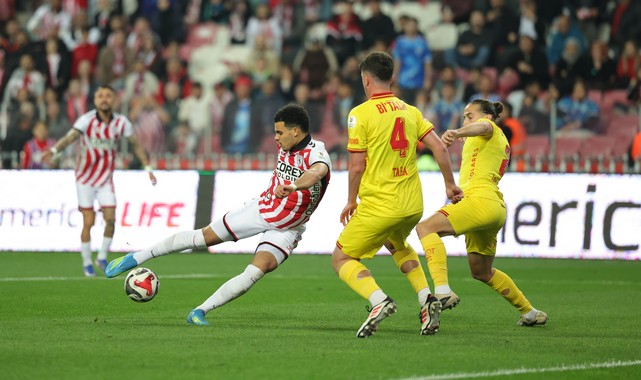 Samsunspor Sezonu 3 Gollü Galibiyetle Tamamladı!