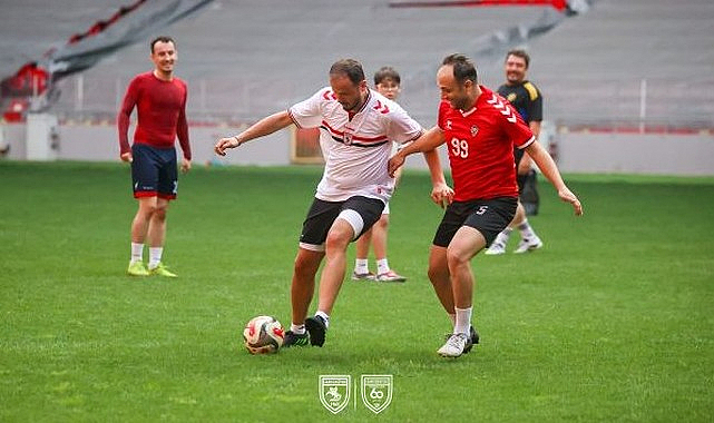 Samsunspor Yönetimi İle Spor Şube Dostluk Maçında Karşılaştı!