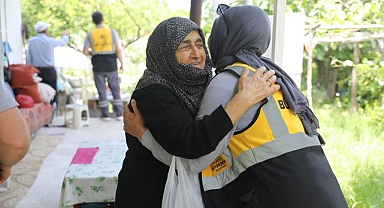 Büyükşehir’in Evde Yaşlı Bakım Ve Sağlık Hizmetleri 17 İlçede Sürüyor!