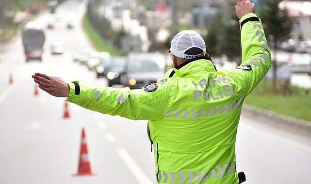 Trafikte Güvenli Bir Seyahat İçin Önemli Uyarı!